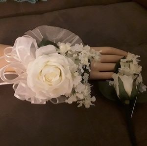 Wristlet corsage and matching boutonnaire